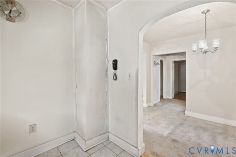 Tiny photo for 654 Confederate Avenue, Petersburg, VA 23803 (MLS # 2625467)