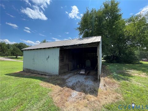 Tiny photo for 1 Deer Run Road, Blackstone, VA 23824 (MLS # 2619111)