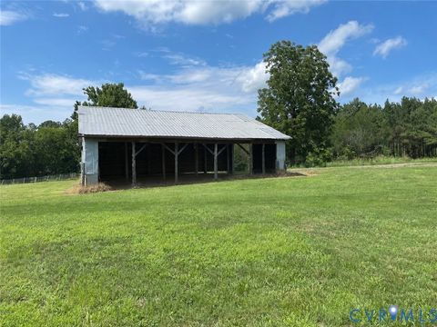 Tiny photo for 1 Deer Run Road, Blackstone, VA 23824 (MLS # 2619111)