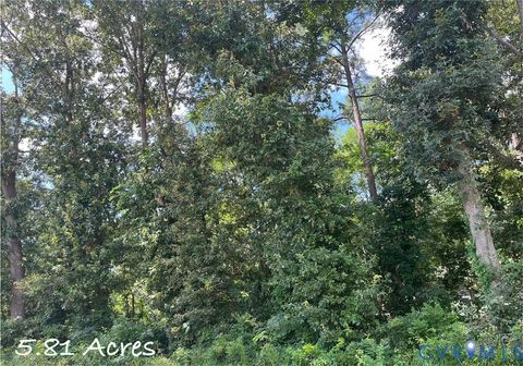 Photo of 5707 Centralia Road, Chesterfield, VA 23237 (MLS # 2522965)