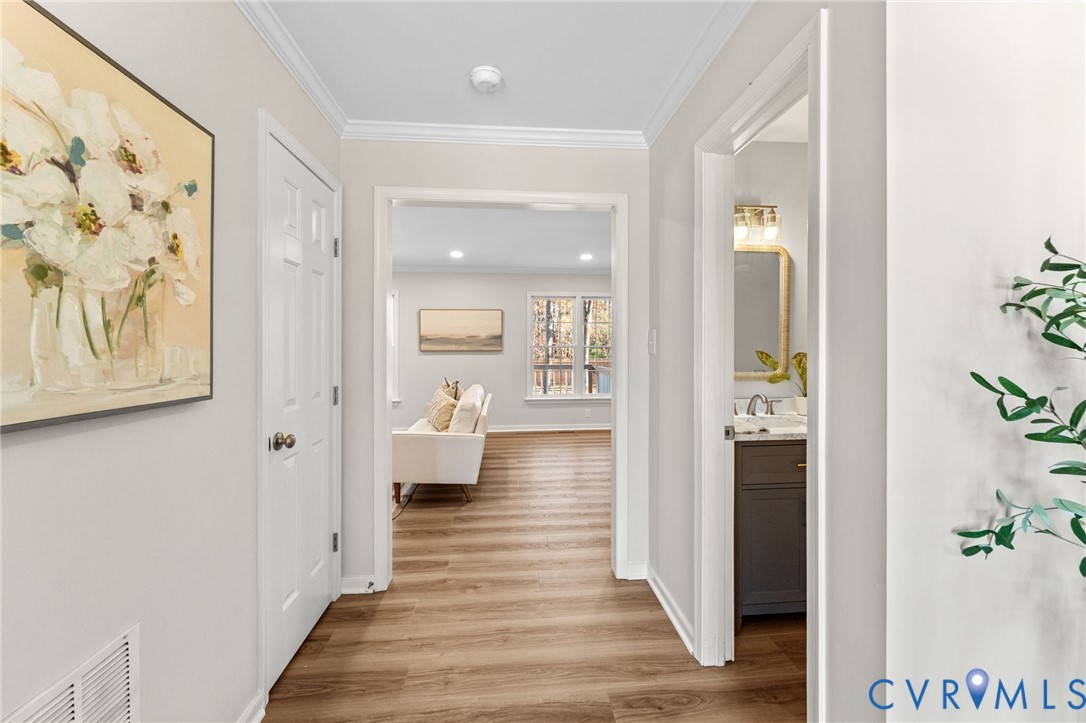 11709 Sandy Bluff Drive