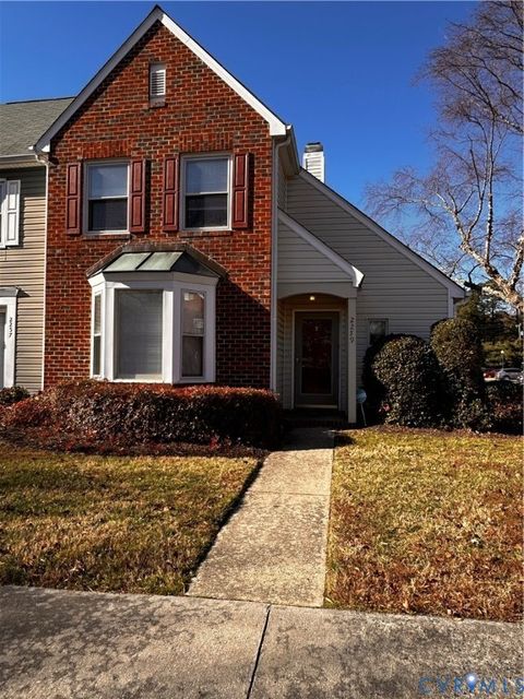 Photo of 2259 High Bush Circle #End Unit, Glen Allen, VA 23060 (MLS # 2532574)