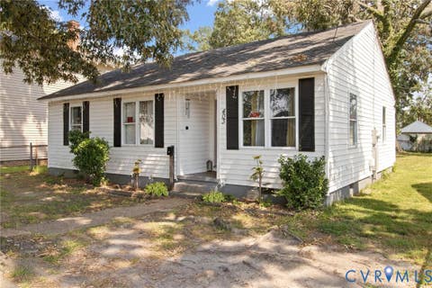 Photo of 403 Boggart Street, Franklin, VA 23851 (MLS # 2621068)