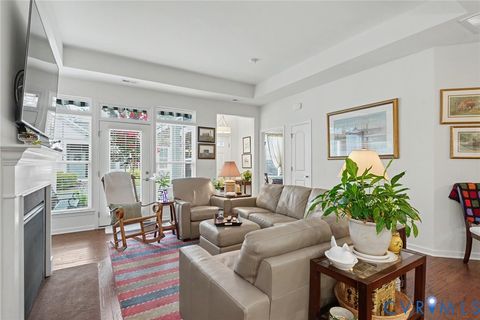 Tiny photo for 7604 Ashlake CMNS, Chesterfield, VA 23832 (MLS # 2618035)