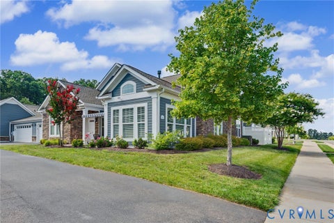 Photo of 7604 Ashlake CMNS, Chesterfield, VA 23832 (MLS # 2618035)