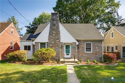 Photo of 2707 Kenwood Avenue, Henrico, VA 23228 (MLS # 2612629)