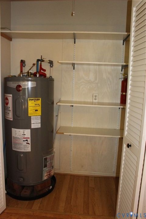 Tiny photo for 18710 Cox Road, Dinwiddie, VA 23885 (MLS # 2533780)