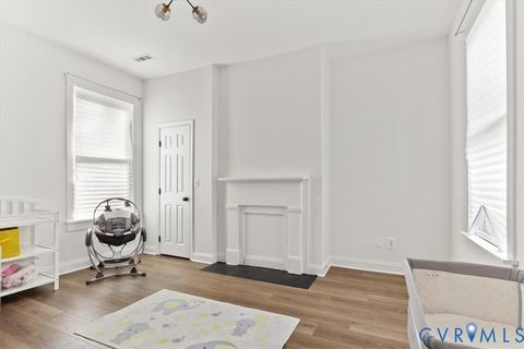 Tiny photo for 332 Saint Andrew Street, Petersburg, VA 23803 (MLS # 2531097)