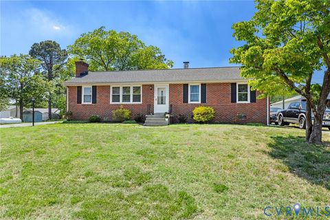 Photo of 7981 Meadow Drive, Mechanicsville, VA 23111 (MLS # 2613012)