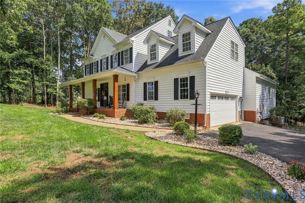 8301 MACANDREW TER, CHESTERFIELD, VA 23838 - Image 9dbfc735e9ae91164091c4897d10fb7c/778472310