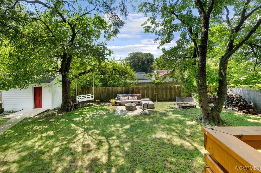 Henrico, Virginia 23230, United States, 3 Bedrooms Bedrooms, ,1 BathroomBathrooms,Residential,Active,178423