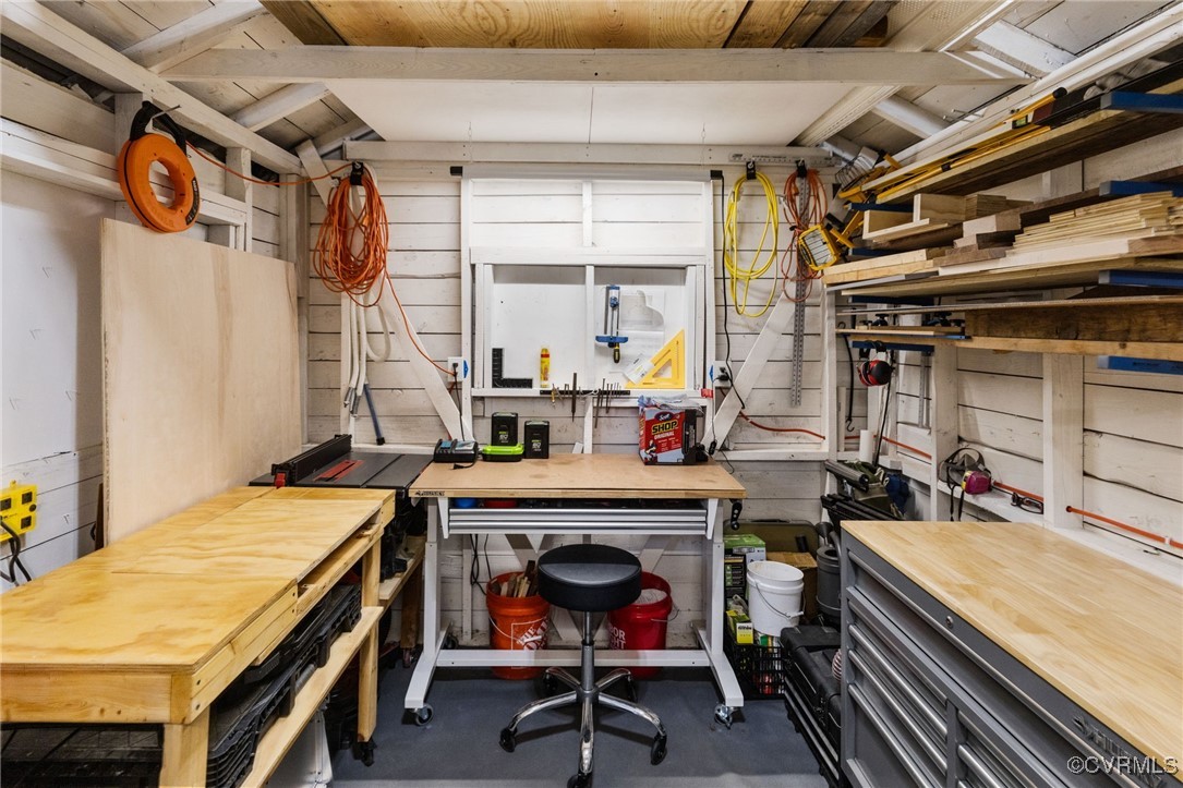 Henrico, Virginia 23230, United States, 3 Bedrooms Bedrooms, ,1 BathroomBathrooms,Residential,Active,178423