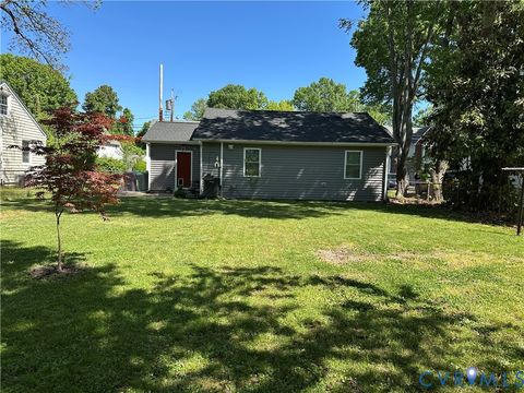 Tiny photo for 305 Myrtle Street #A, Ashland, VA 23005 (MLS # 2610416)