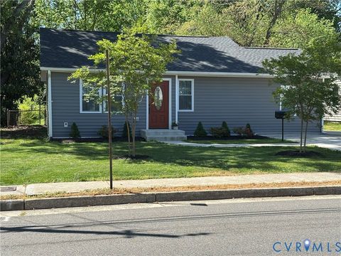 Tiny photo for 305 Myrtle Street #A, Ashland, VA 23005 (MLS # 2610416)