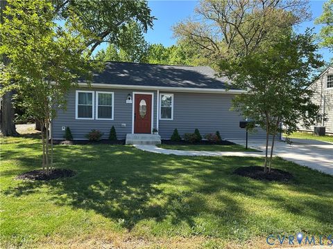 Photo of 305 Myrtle Street #A, Ashland, VA 23005 (MLS # 2610416)