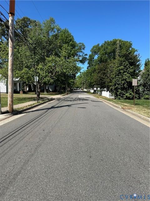 Tiny photo for 305 Myrtle Street #A, Ashland, VA 23005 (MLS # 2610416)