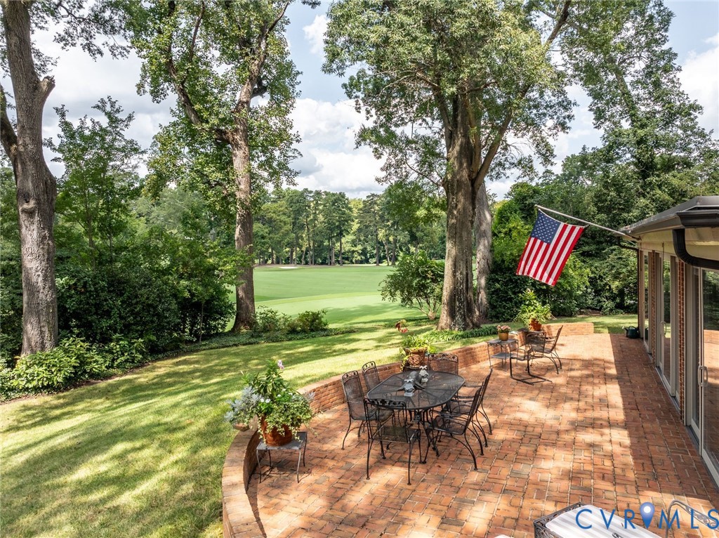 6128 Saint Andrews Circle