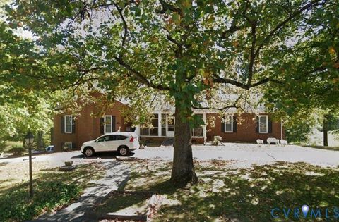 Photo of 1503 Wiggins Road, Emporia, VA 23847 (MLS # 2609340)