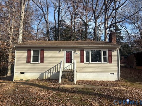 Photo of 7367 Lakeshore Drive, Quinton, VA 23141 (MLS # 2533851)