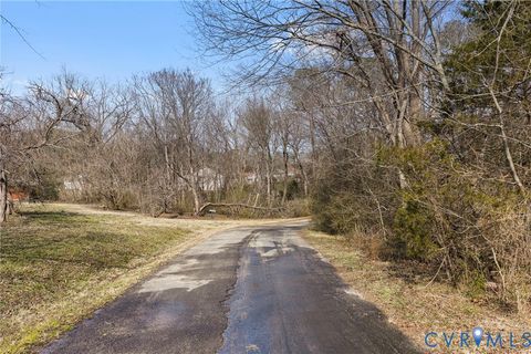 Tiny photo for 21611 Hagood Avenue, Petersburg, VA 23803 (MLS # 2603411)