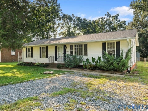 Photo of 2342 Buena Vista Boulevard, Chester, VA 23831 (MLS # 2623943)