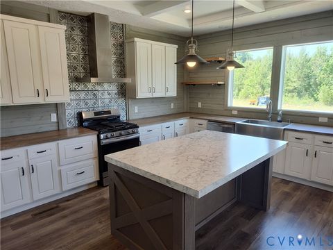 Tiny photo for 13110 Continental Road, Wilsons, VA 23894 (MLS # 2613927)