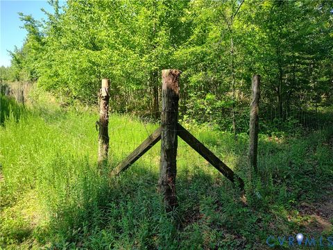 Tiny photo for 13110 Continental Road, Wilsons, VA 23894 (MLS # 2613927)