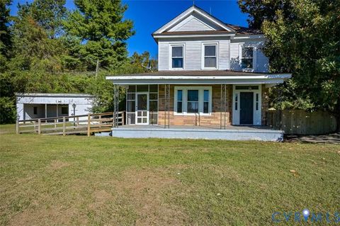 Photo of 17519 New Baltimore Road, Milford, VA 22514 (MLS # 2529227)