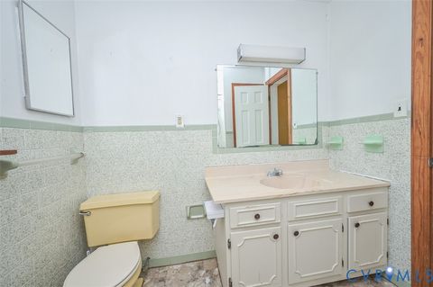 Tiny photo for 17519 New Baltimore Road, Milford, VA 22514 (MLS # 2529227)