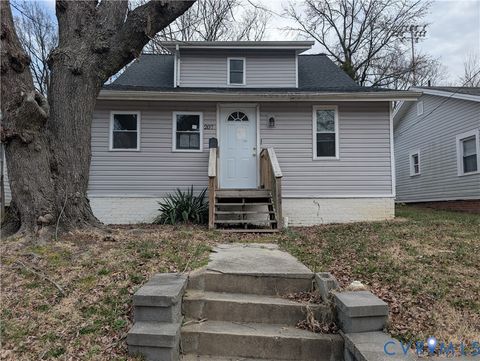 Photo of 207 N 14th Avenue, Hopewell, VA 23860 (MLS # 2602844)