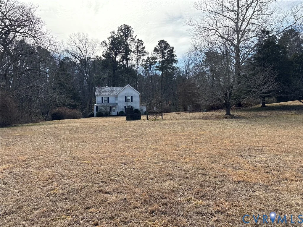 120 Richmond Highway, Tappahannock, VA, 22560