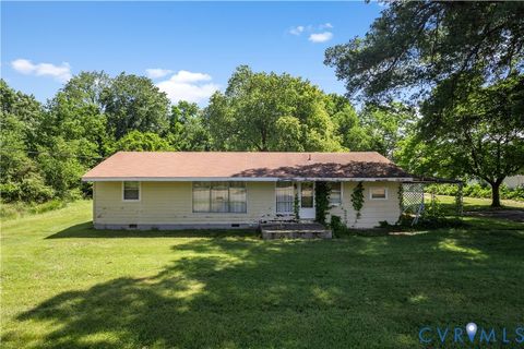 Tiny photo for 8212 Shady Grove Road, Mechanicsville, VA 23111 (MLS # 2603441)