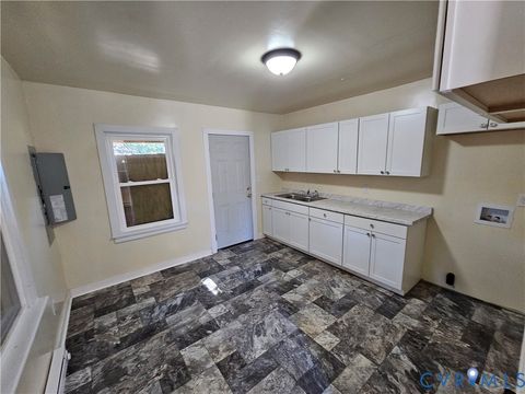 Tiny photo for 1425 Minefee St, Richmond, VA 23224 (MLS # 2530757)