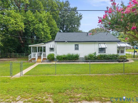Tiny photo for 34 Spring Street, Petersburg, VA 22803 (MLS # 2622763)