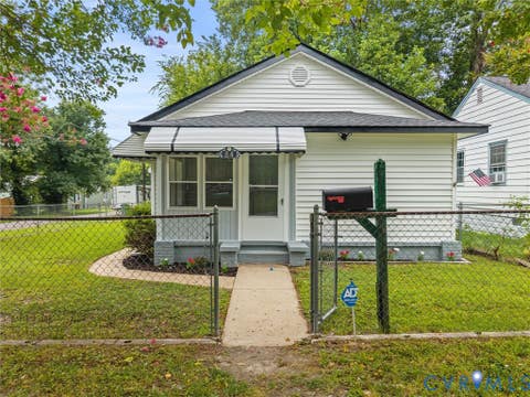 Tiny photo for 34 Spring Street, Petersburg, VA 22803 (MLS # 2622763)