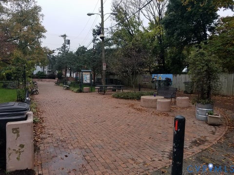 Tiny photo for 416 Strawberry Street, Richmond, VA 23220 (MLS # 2627378)
