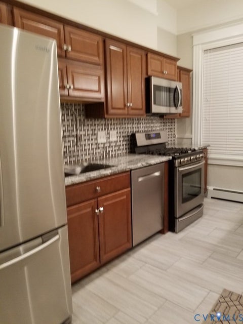 Tiny photo for 416 Strawberry Street, Richmond, VA 23220 (MLS # 2627378)