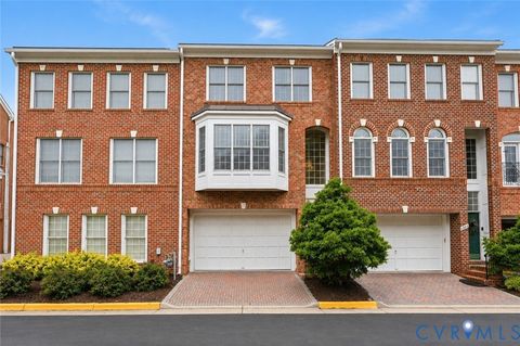 Photo of 6806 Thompson Crest Court, Mc Lean, VA 22101 (MLS # 2616016)