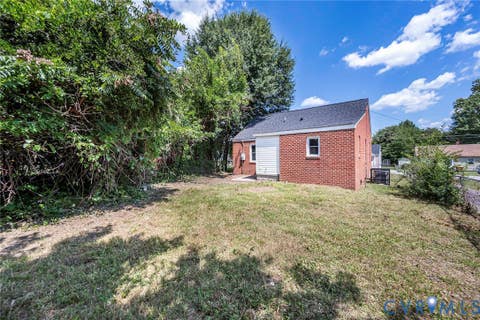 Tiny photo for 1250 Hilton Place, Petersburg, VA 23803 (MLS # 2623426)