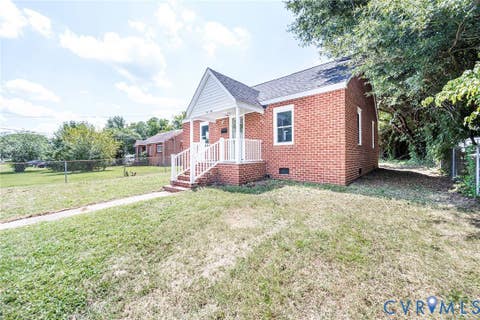 Tiny photo for 1250 Hilton Place, Petersburg, VA 23803 (MLS # 2623426)