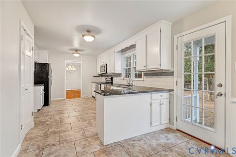 Tiny photo for 204 Fulham Circle, Richmond, VA 23227 (MLS # 2532804)