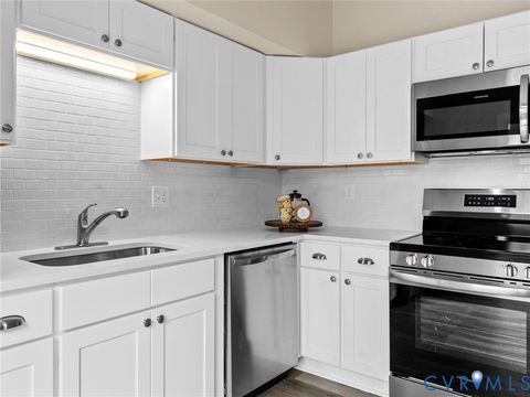 Tiny photo for 7103 Senn Way, Mechanicsville, VA 23111 (MLS # 2533448)