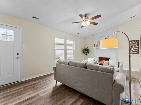 Tiny photo for 7103 Senn Way, Mechanicsville, VA 23111 (MLS # 2533448)