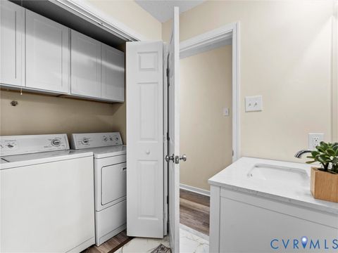 Tiny photo for 7103 Senn Way, Mechanicsville, VA 23111 (MLS # 2533448)