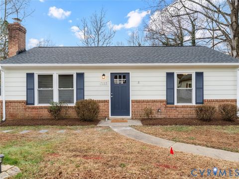 Photo of 7103 Senn Way, Mechanicsville, VA 23111 (MLS # 2533448)