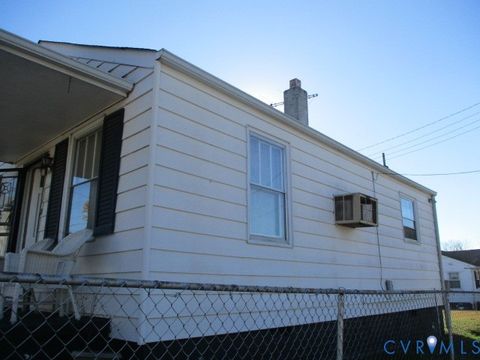 Tiny photo for 600 S Jefferson Street, Petersburg, VA 23803 (MLS # 2533610)