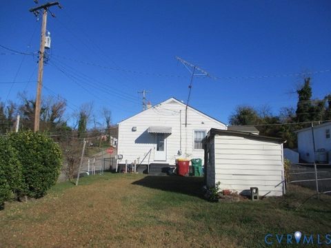 Tiny photo for 600 S Jefferson Street, Petersburg, VA 23803 (MLS # 2533610)