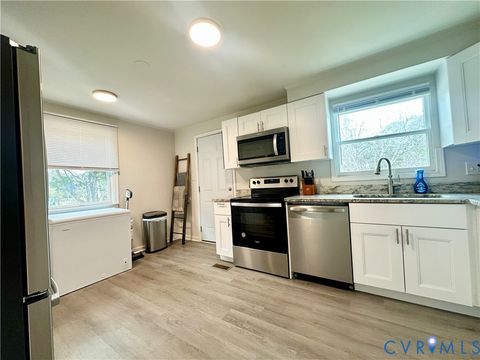 Tiny photo for 7406 Stubbs Bridge Road, Spotsylvania, VA 22551 (MLS # 2533117)