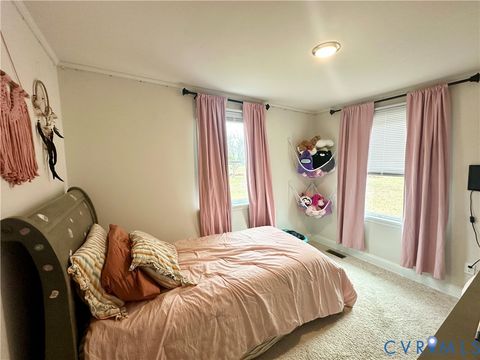 Tiny photo for 7406 Stubbs Bridge Road, Spotsylvania, VA 22551 (MLS # 2533117)