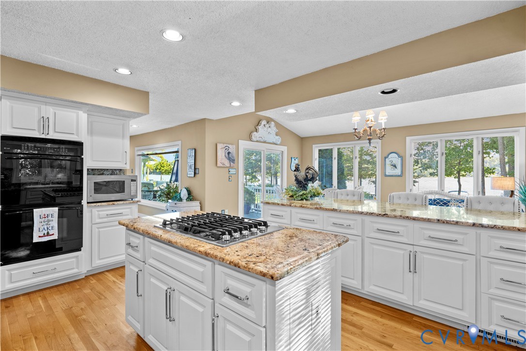 14101 Waters Edge Circle